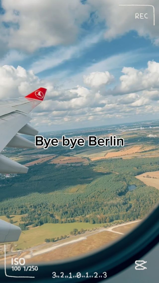 Our long journey to Bangkok 🇹🇭
6 hours stopover in Istanbul was hard but full of food. 
Turkish Airlines didn’t disappoint.
Arrived happy and dead! 
#traveltogether #traveljournal #longflight